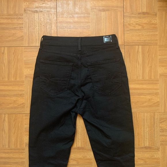 Black Levi Jeans! - Picture 4 of 4